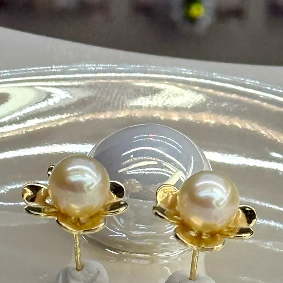 EPA43 Japanese 6-7mm CHAMPAGNE AkoyaPearl CLOVER Earrings 18K YELLOW GOLD S925